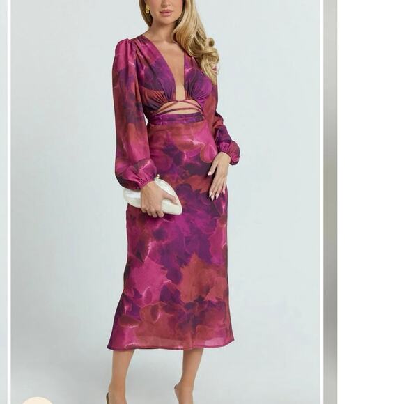 Showpo. Dresses & Skirts - SHOWPO. Artola Front Cut Out Midi Print Long Sleeve Dress NEW